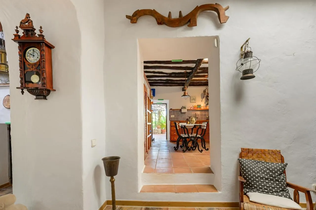 Villa Can Sarrio Sant Carles de Peralta