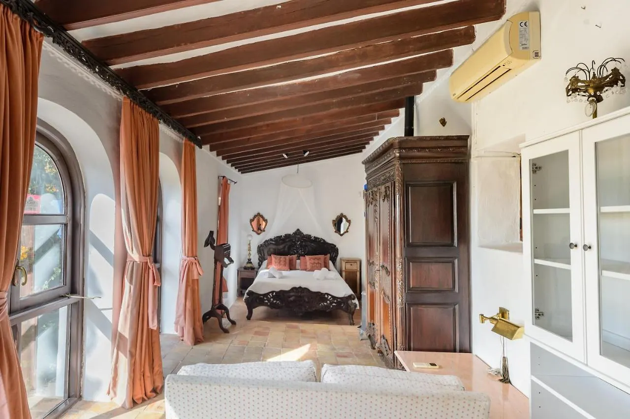 Villa Can Sarrio Sant Carles de Peralta 0*,