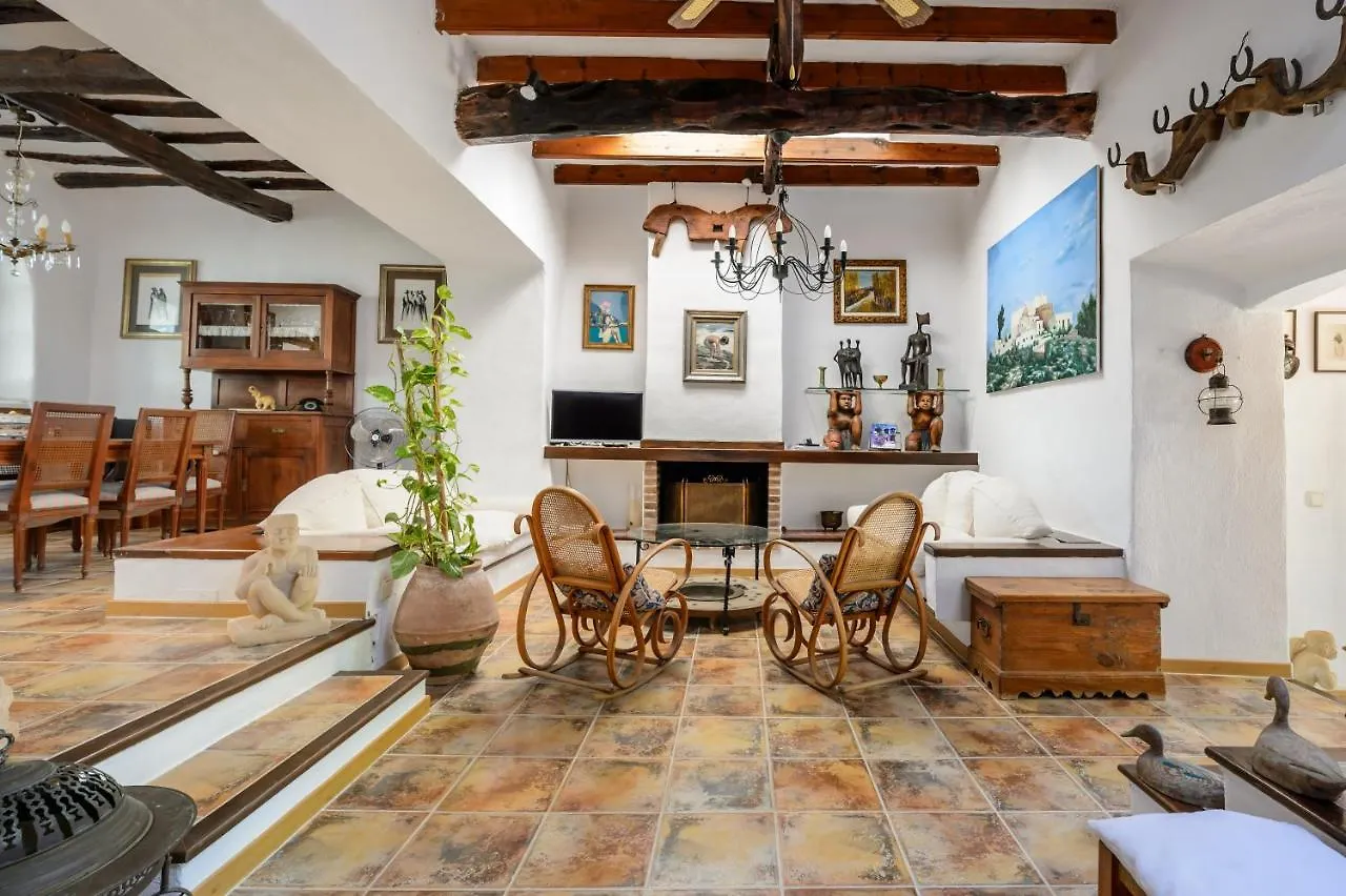 Villa Can Sarrio Sant Carles de Peralta 0*,